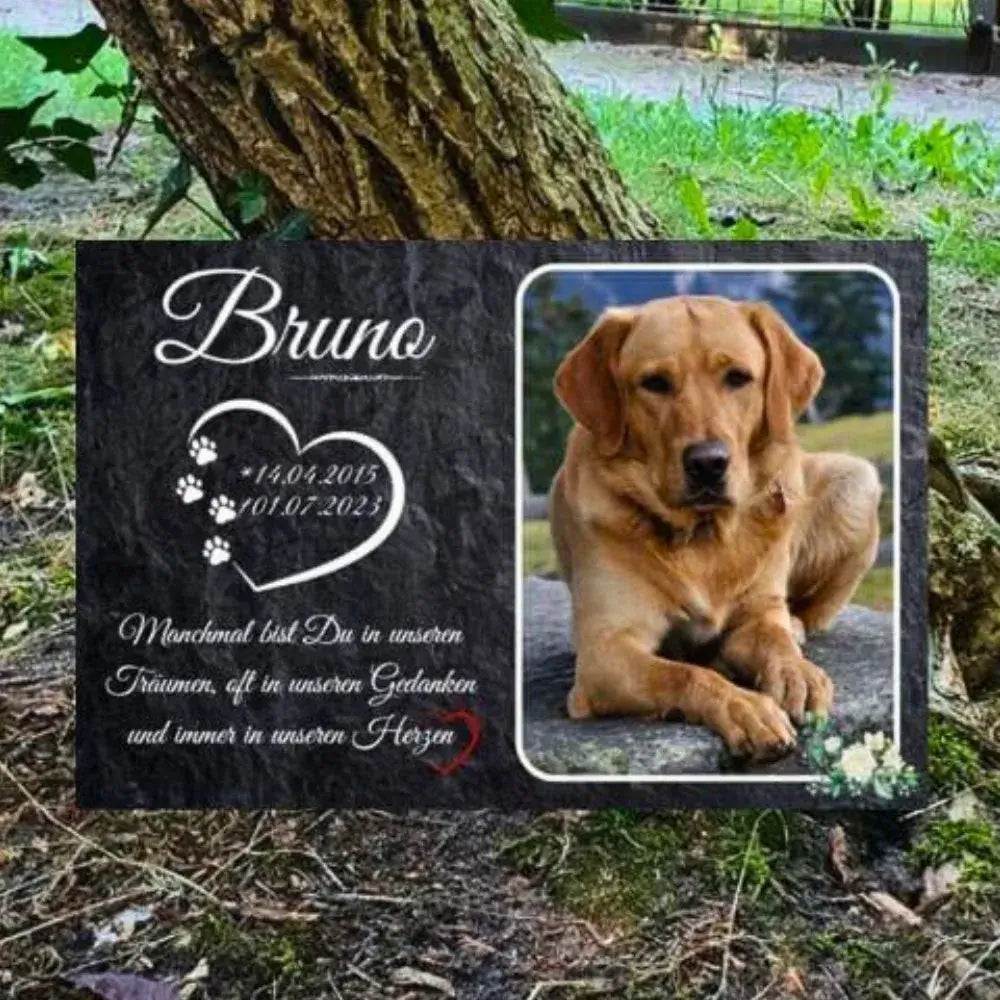 Tiergrabstein für Hund Bruno mit Foto und Gedenkspruch – wetterfeste Gedenktafel aus Alu-Dibond.