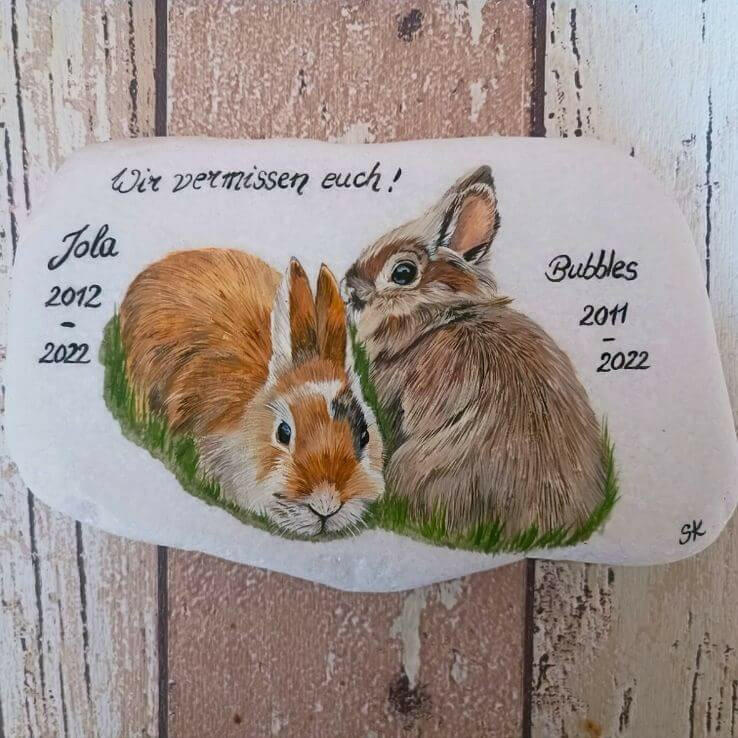 Tierportrait auf Thasso Marmor-Stein.