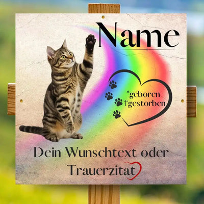 Tiergrabstein für eine Katze mit Pfotenherz an einem Holzkreuz, Gedenktafel aus Alu-Dibond mit Foto, Name und Lebensdaten